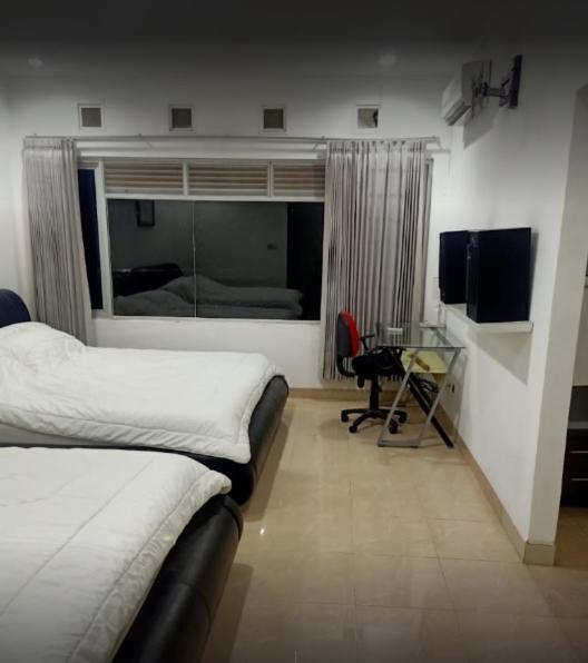 Villa Chacha At Macarena, Megamendung Ngoại thất bức ảnh