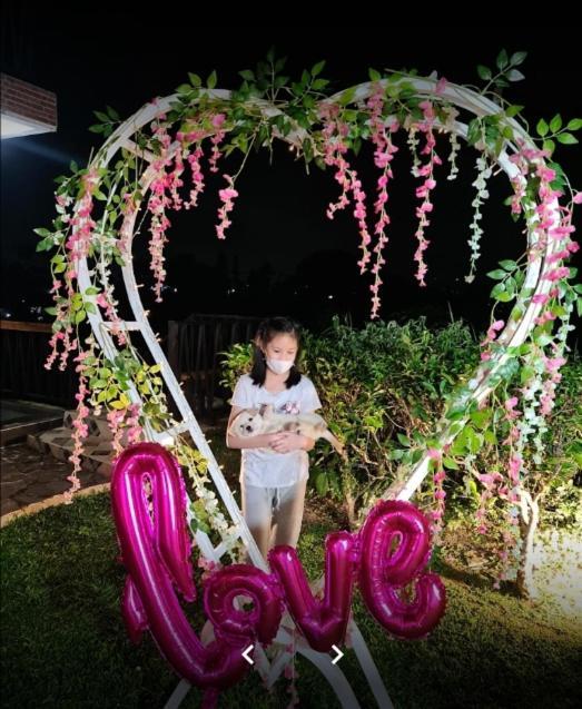 Villa Chacha At Macarena, Megamendung Ngoại thất bức ảnh