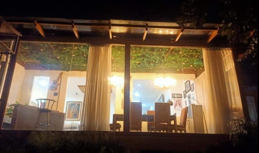 Villa Chacha At Macarena, Megamendung Ngoại thất bức ảnh