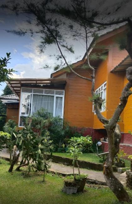 Villa Chacha At Macarena, Megamendung Ngoại thất bức ảnh