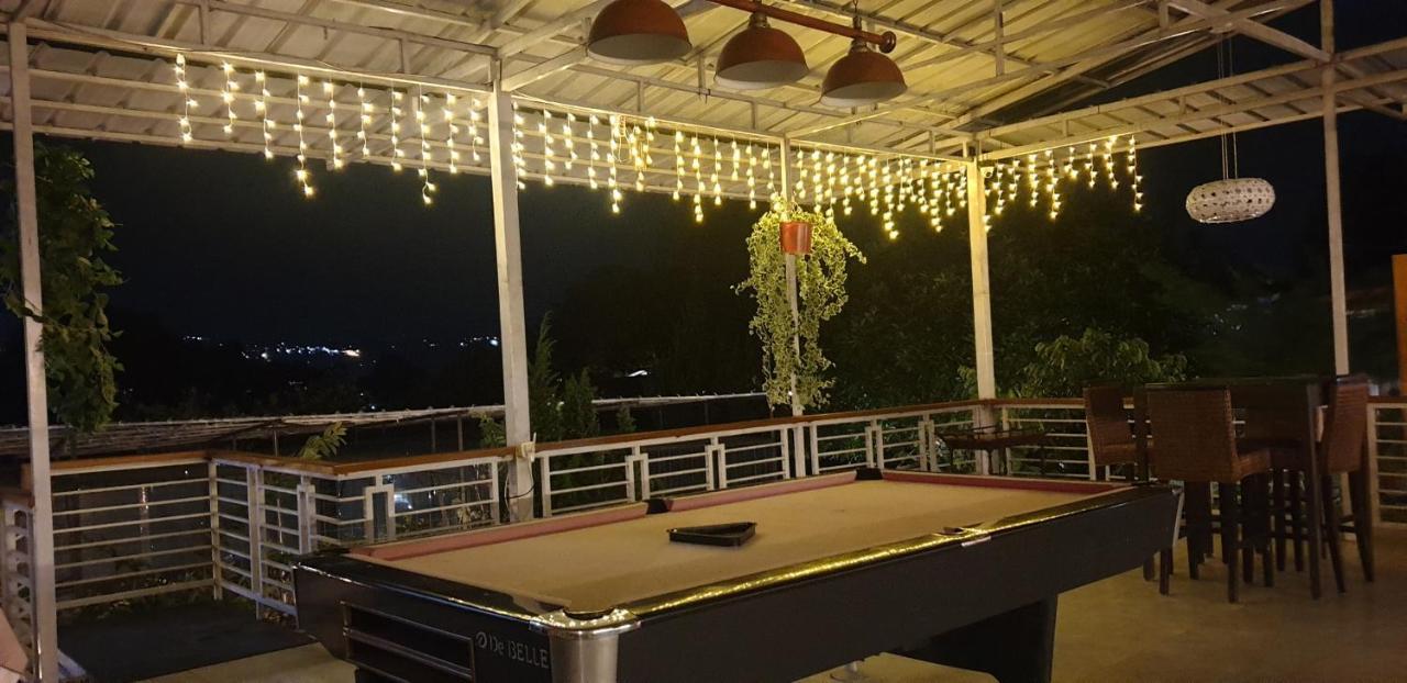 Villa Chacha At Macarena, Megamendung Ngoại thất bức ảnh